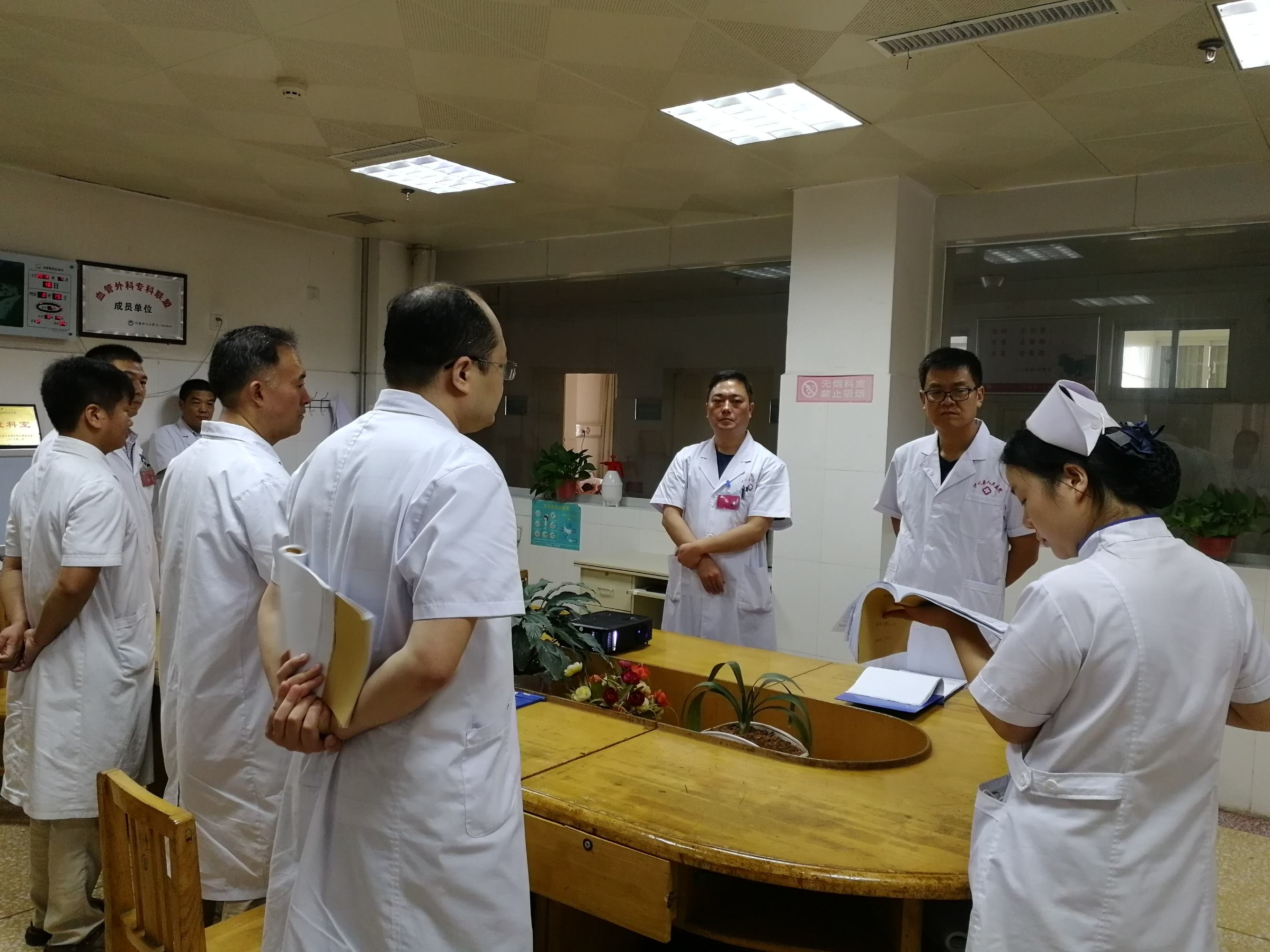 牛津臨床呼吸病手冊pdf_衛(wèi)生部眩暈病臨床路徑_狗病臨床手冊